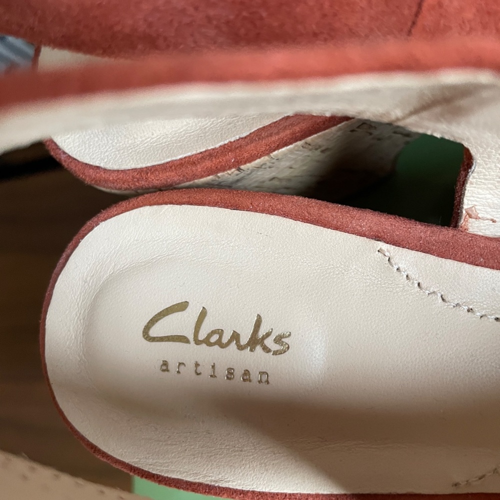 Clarks Platform Sandals-Size 6.5-Rust Colored - image 3